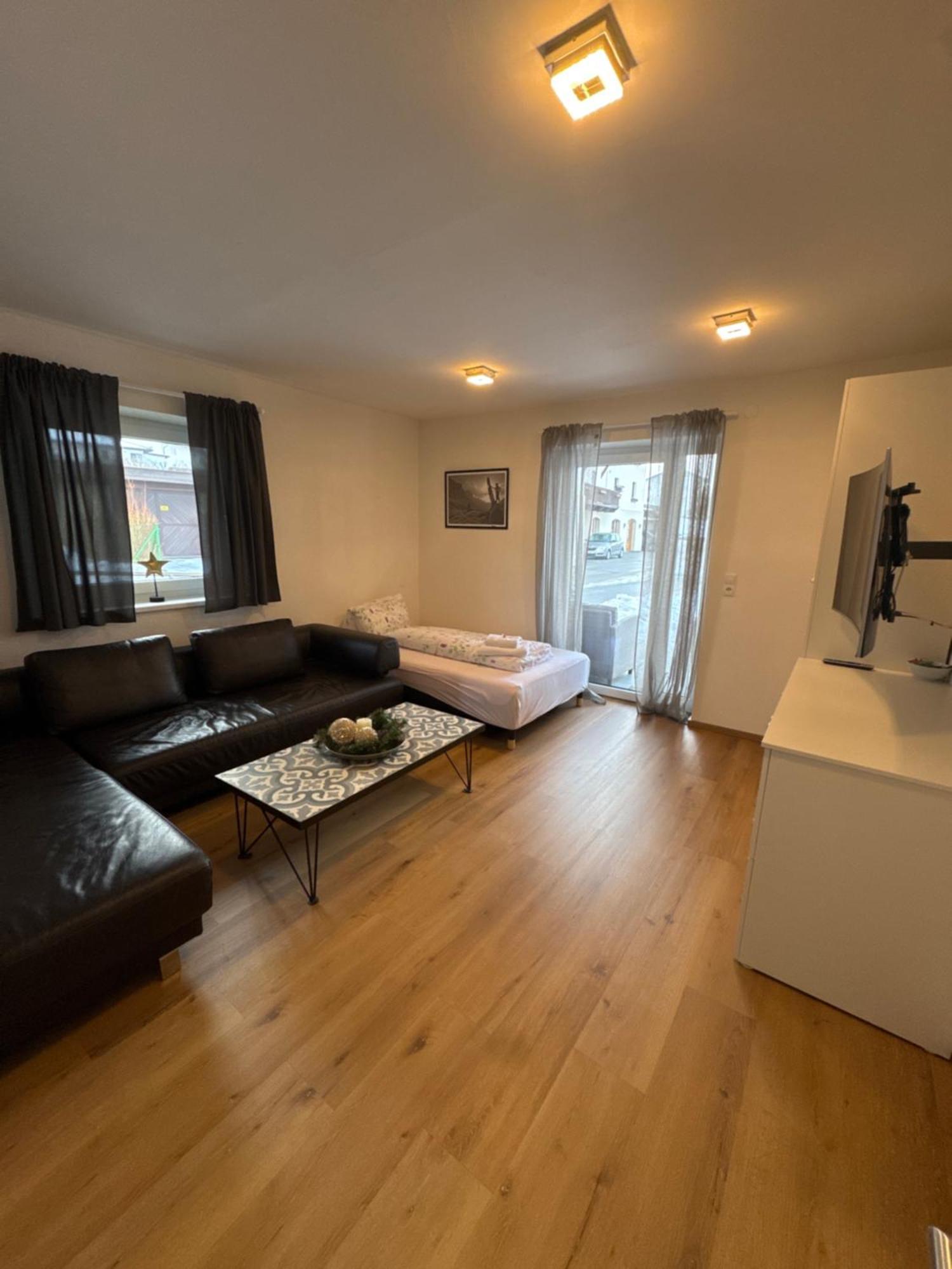 Apartments Oliver, Axams Innsbruck Buitenkant foto